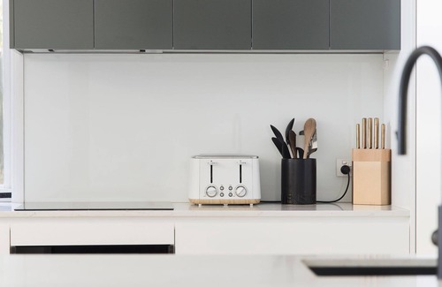 Corlette House | The Palms- 9 Pantowora St, Corlette