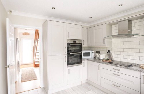Abersoch Cottage | THE PALMS, family friendly, character holiday cottage in Abersoch