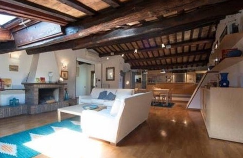 Orvieto Apartment | The Paper House