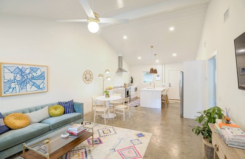 Saint Simons Island House | The Park | Five Modern Homes w/Swimming Pool