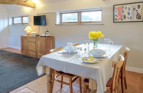 Cowbeech House | The Parlour