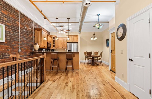 Downtown Nashville Condo | The Parton- 2 Blocks to Broadway