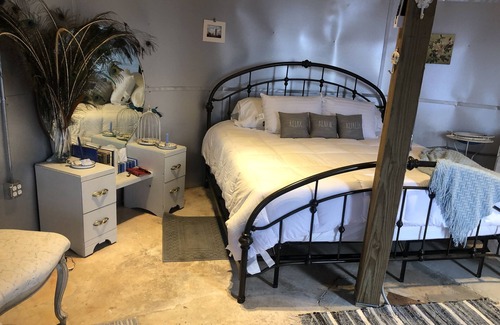 Grady County Other | The Peacock Room - Rustic Farm Stay in a Grain Bin