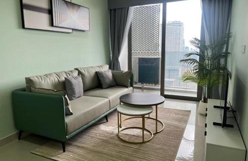 Chamkar Mon Apartment | The PeAk Residence, Multi-Apartment by Emma