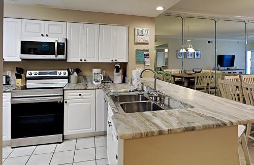 Navarre Beach Apartment | The Pearl of Navarre #902 - Coastal Dreamin