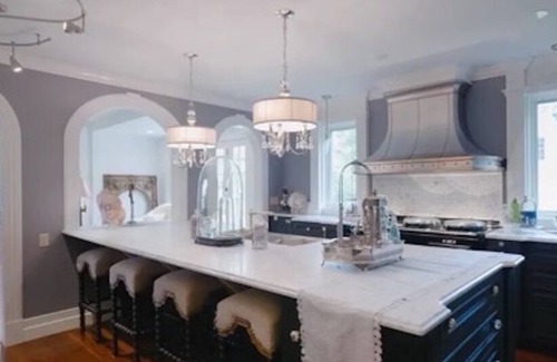 Worthington House | The Pease-Hastings HousenCharming 7-bedroom Victorian home in lovely Worthington