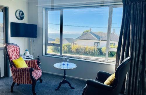Oamaru Apartment | The Penguins Nest 1