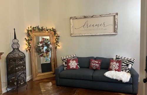 Tishomingo Hotel | The Pennington Inn