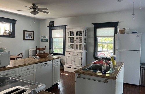 Shelburne House | The Perfect GetAway. Spectacular home away from home on Nova Scotia's SouthShore