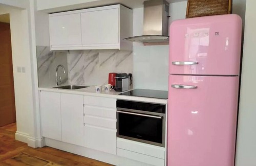 Portmellon Apartment | The Pilchard Press, The Pilchard Press on Harbourside in Mevagissey Village with FREE Parking