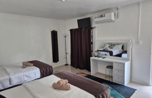 Ba Apartment | The Pine Lodge Accomodation