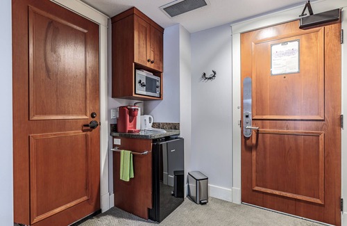 Canmore Apartment | "The Pines" at Solara Resort