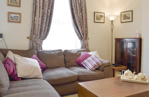 Bampton House | The Plough