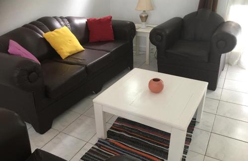 Orange Bay Apartment | The Point