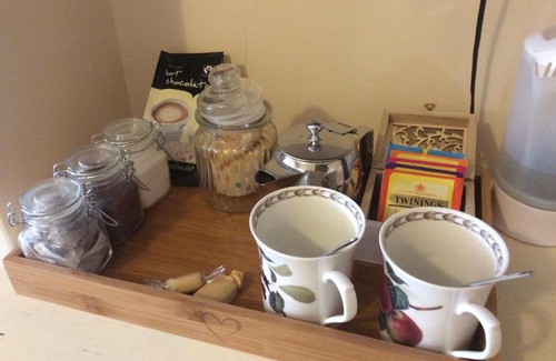 Newbold on Stour Bed & Breakfast | The Poplars