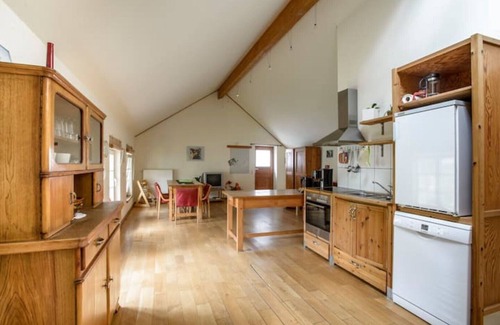Wissmannsdorf Apartment | The Poppy Flat at the Nengshof