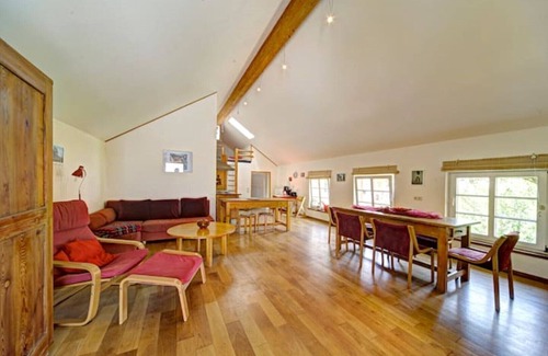 Wissmannsdorf Apartment | The Poppy Flat at the Nengshof