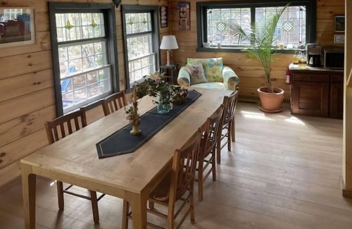 Leicester Cabin | The Pottery Cabin