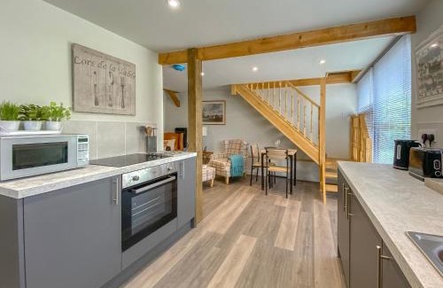 Mersham House | The Potting Shed