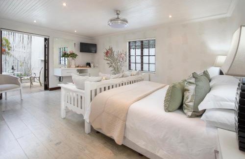 Hermanus Bed & Breakfast | The Potting Shed Guest House