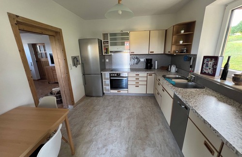 Rentweinsdorf Apartment | The Property
