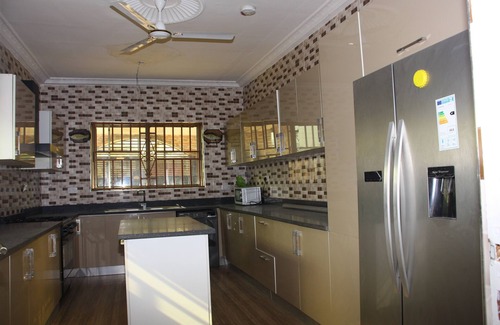 Kumasi House | The property is located at Kumasi, near Asoufua Kokoben Barrie. Near Barekesse