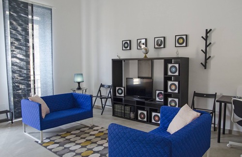 Noto Historic Centre House | The property is part of a completely renovated 50s building