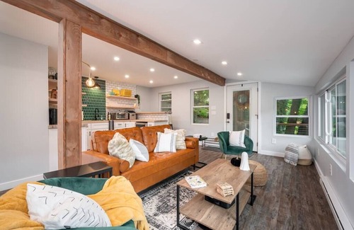 Turkey City House | The Propless Retreat