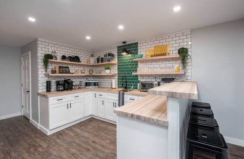 Turkey City House | The Propless Retreat