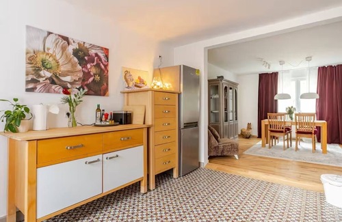 Orth House | The purple house for you alone! Welcome to the Plauderhof