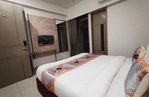 Somnath Hotel | The Pushp Residency