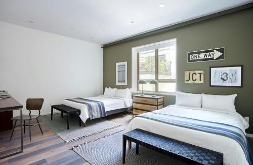 Queen Village Hotel | The Queen Hotel Queen Village, Sonder by Marriott Bonvoy