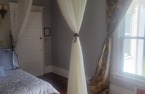 Stamford Bed & Breakfast | The Queen of the Catskills B&B