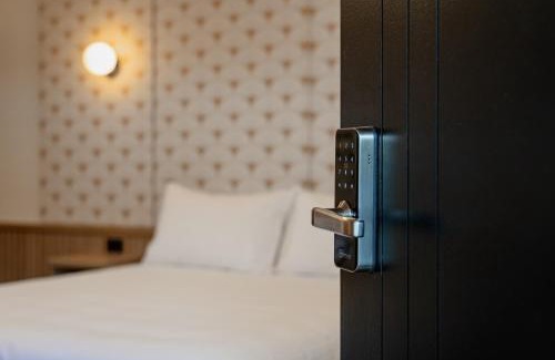 Gladstone Hotel | The Queens Gladstone