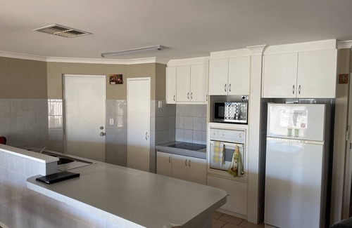 Eden Hill House | The Quiet Family Getaway In Bassendean