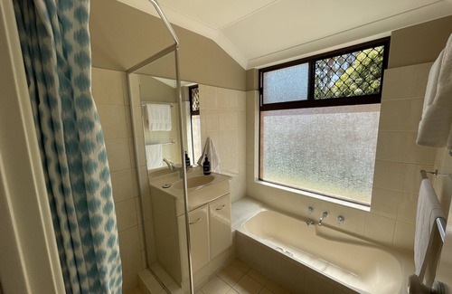 Eden Hill House | The Quiet Family Getaway In Bassendean