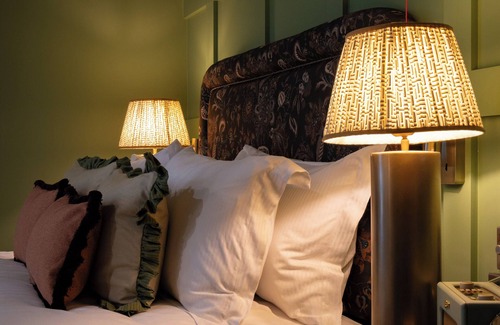 Chilworth Hotel | The Ragged Robin