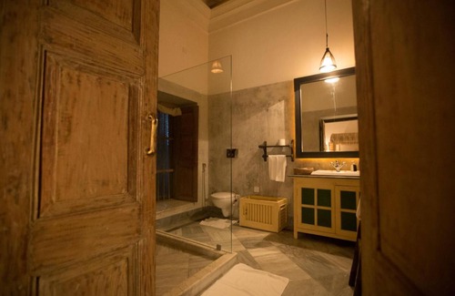 Raypur Hotel | The Rajbari Bawali