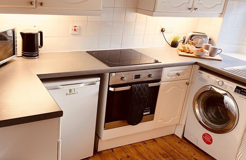 Edzell Apartment | The Ramblers Rest - recently renovated, pet friendly, close to amenities/walks.