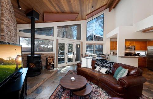 The Ranch House | The Ranch 189 Cottonwood Creek