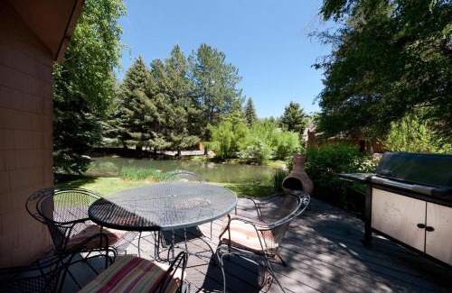 The Ranch House | The Ranch 189 Cottonwood Creek