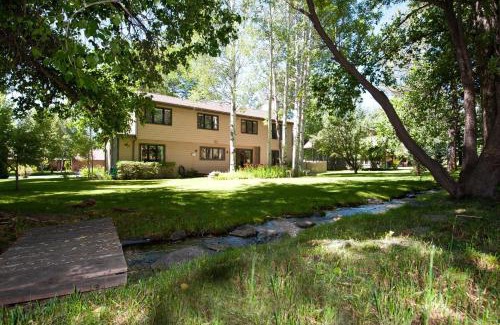 The Ranch House | The Ranch 43 Latigo Road