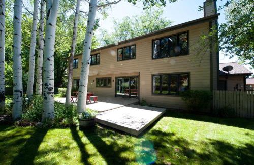 The Ranch House | The Ranch 43 Latigo Road
