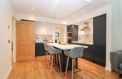 Keith Cottage | THE RECEPTION ROOM AT THE INSTITUTE EXECUTIVE APARTMENTS in Keith