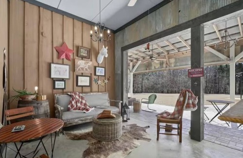 Oxford House | The Red Barn Luxurious