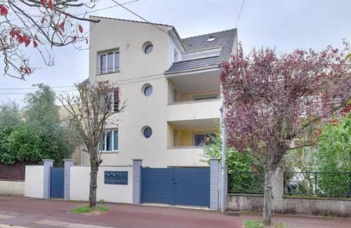 Vigneux-sur-Seine Apartment | The Red Peak Paris 25min RER D