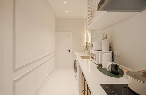 Gardena Apartment | The Redondo Beach Apartment STE 400