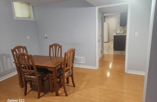 Brampton Apartment | The Refresh Stream