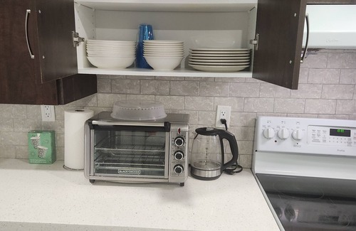 Brampton Apartment | The Refresh Stream
