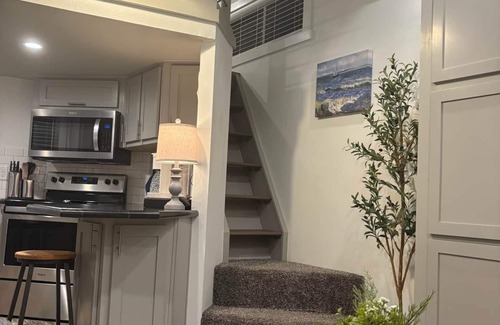 Conroe Cottage | The Refuge @ Vanderosa